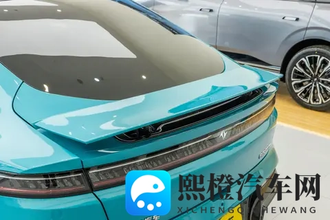 东风奕派全新轿跑将上市!电四驱+37s破百,配激光雷达+电动尾翼-3