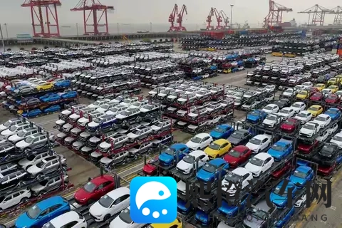 从“救世主”到“被规训”？一场“亲兄弟”间利益博弈正浮出水面-3