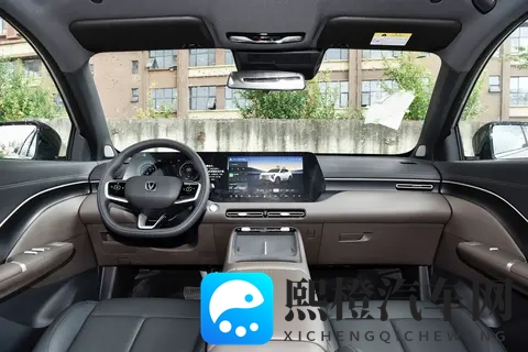 新车 售1129万元_增视觉版驾驶辅助,新款长安CS55 PLUS PHEV上市-3