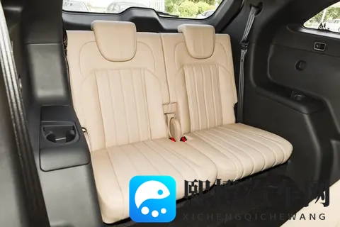 家庭党狂喜!捷途 X70L 32 变座椅 + CDC 悬挂,999 万起太香了-2