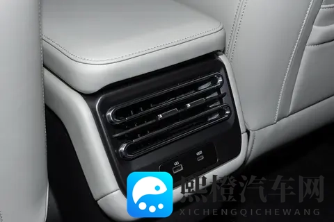 15万想兼顾通勤、露营与越野?捷途山海T1:这台方盒子SUV全搞定-1