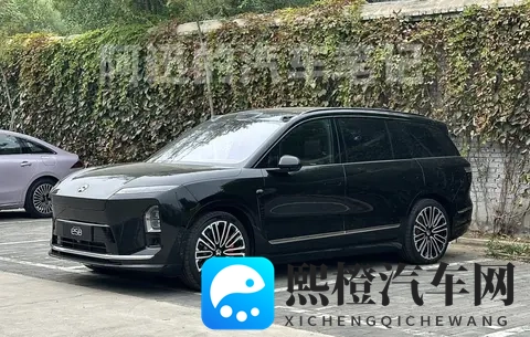 蔚来ES8的前备舱,230L大容积,用起来有多爽?-2