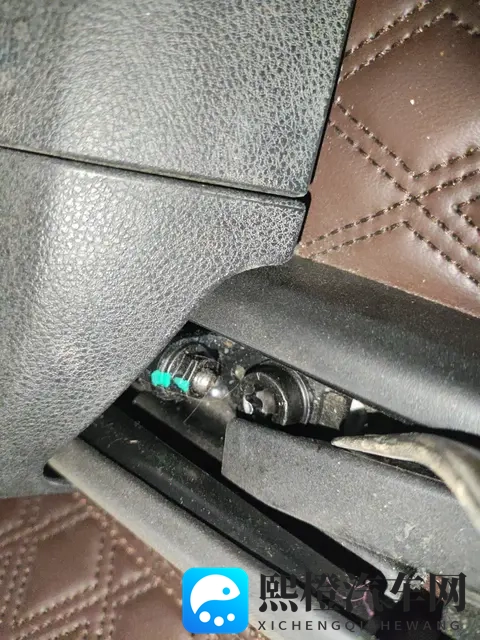 一手准新宝马5系,豪华舒适商务范儿,27万多开回家?-1