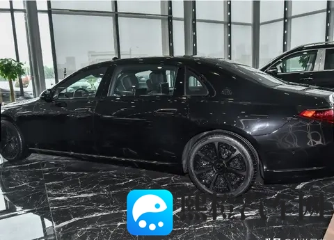 落地价格超404万!60T+612马力+熏黑轮毂!这台奔驰车确实少见-2
