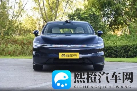 岚图泰山3799万起，能让大六座SUV迎来新变局吗？-1