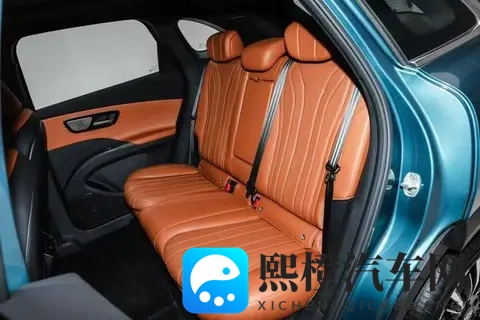 奇瑞全新瑞虎 8 预售开启：双外观 + 电感体验，家用燃油 SUV 有新花样-1