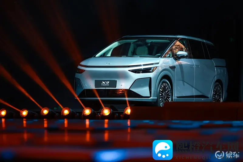小鹏X9增程版上市：一台不像MPV的MPV？-1