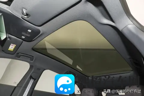 10万出头配激光雷达,605公里续航,零跑Lafa5这次要掀桌子-1