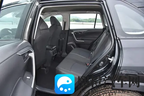 广汽丰田全新威兰达即将登场！外观大改_三种动力，智能升级-1