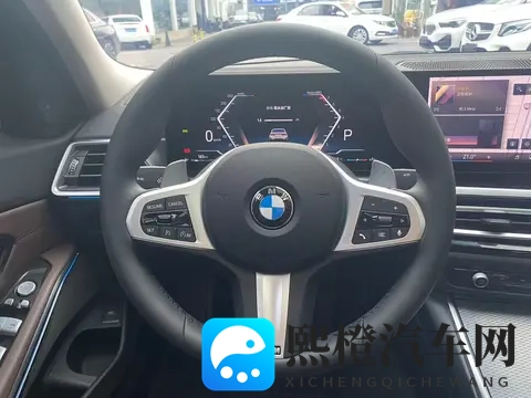 24万多拿下准新宝马3系,体验操控乐趣,这价格香不香?-3