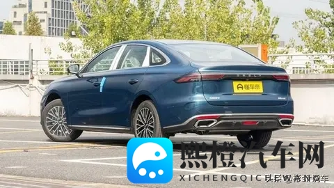 吉利帝豪焕新而至，尺寸智能双升级？-3