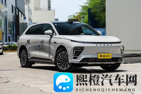 唠唠2025 款星途星纪元 ET:20 来万的车,居然有百万级配置?-1