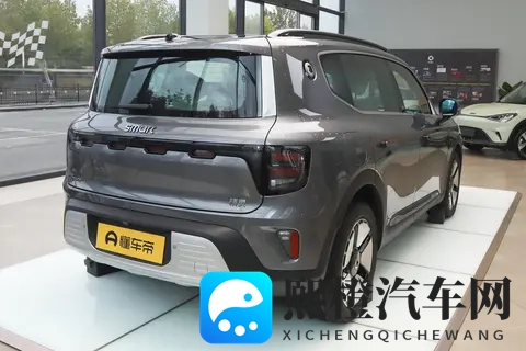 价格暴击!1699万起买豪华中型插混SUV,你敢信?-2