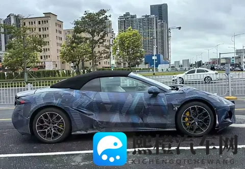 中国人的敞篷车终于来了 从腾势Z看国产车敢不敢跟世界比一比-3