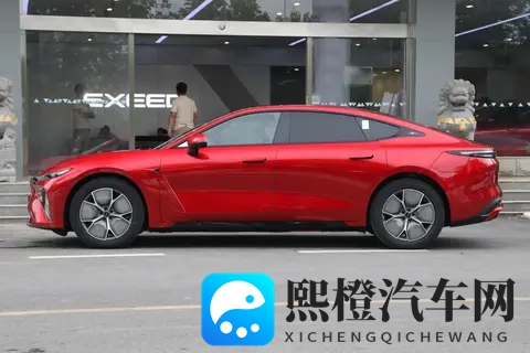 20万买C级纯电轿车,星途星纪元ES体验,有面子更有里子-3