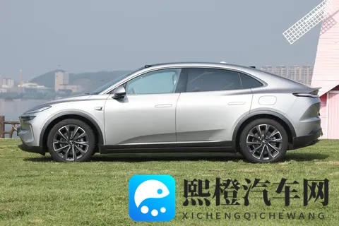 25 万选纯电 SUV 怕坑？乐道L60 ：740km 续航 + 3 分钟换电，家用真省心-2