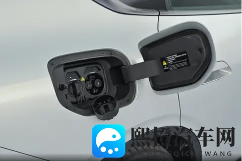 1399万起，标配激光雷达，深蓝L06开启预售-3