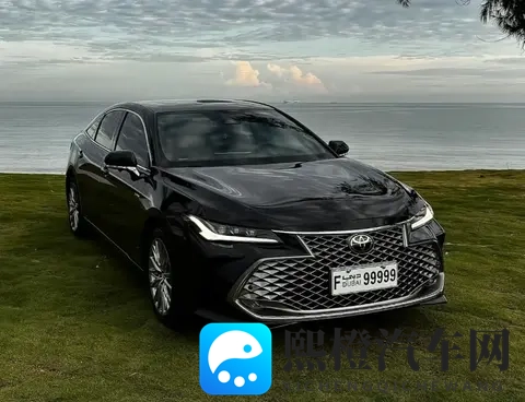 丰田亚洲龙:家用商用都靠谱,省心省油的中型车选择-1