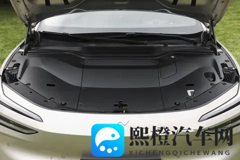 适合全家出行的纯电SUV,乐道L60能做到续航无忧,价格美丽-2