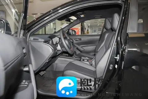 聚焦丰田锋兰达 2026 款双擎豪华版 1598 万级 SUV 的实用之选-2