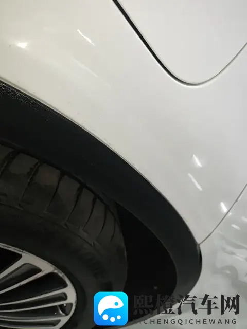 12万多圆梦奔驰SUV，16款GLC260，豪华触手可及-3