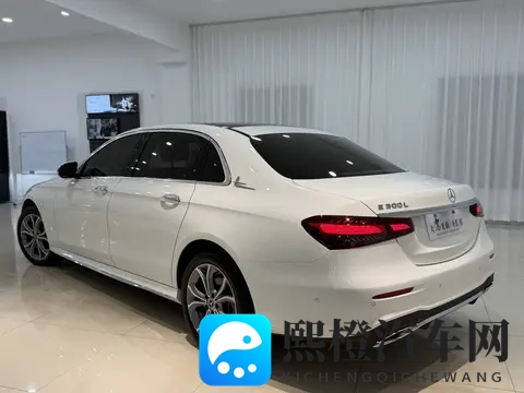 30万拿下22年奔驰E级，豪华座驾轻松拥有！-1