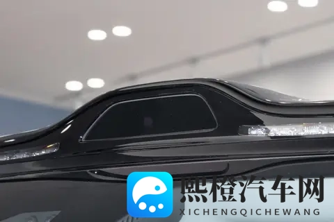 智己LS9正式上市，旗舰SUV标配空气悬架与后轮转向-1