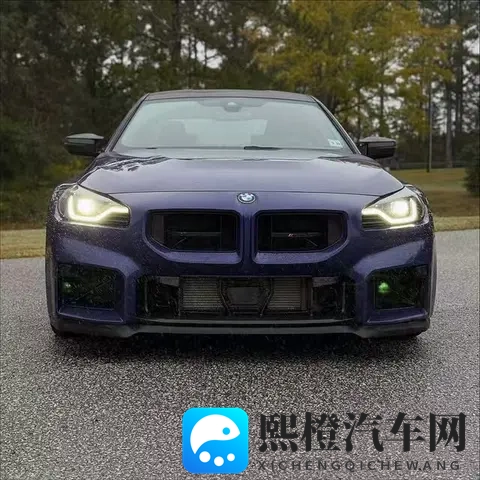 全新宝马M2 CS实车亮相 外观战斗 动力升级-2