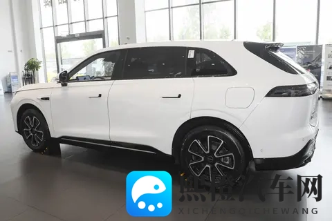 飞鱼底盘20加持,星纪元ET好开吗?-3