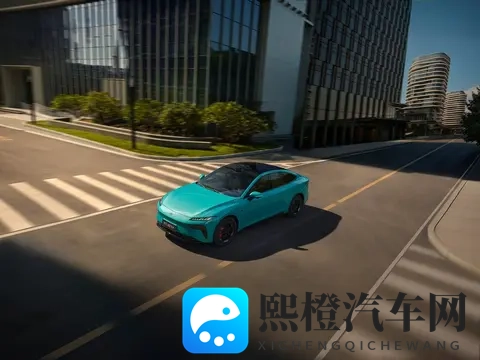 【上市】东风奕派eπ007+ 智美超能轿跑1399万起解锁-2