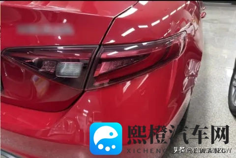 比3系能打,却被说不如BBA?这台意式轿跑凭啥让人为它争破头-1