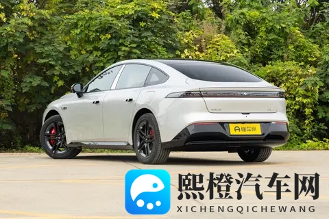 从日常通勤到短途自驾：东风奕派 eπ007 + 纯电 650 版的全能表现-3