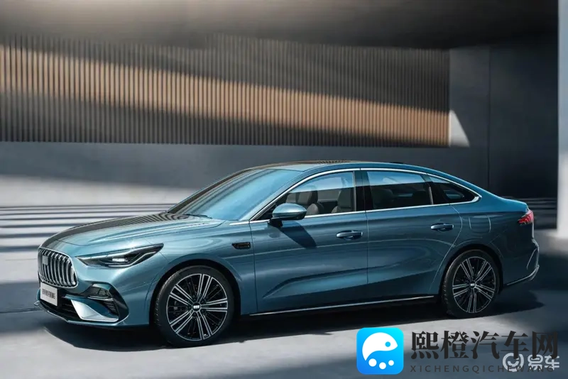 李梓熙和猥琐摄影师s m:汽车摄影新篇章:跨界合作惊艳亮相-1