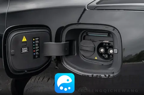 外观微调，座舱进化，26款ZEEKR 001能给人怎样的体验？-2