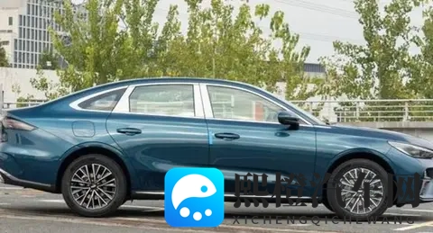 轴距加长105mm还敢上15T？吉利帝豪这次真的拼了！-3