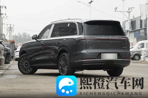 颜值、配置和性能都给你,不到18万能买,就问你还要啥?-1