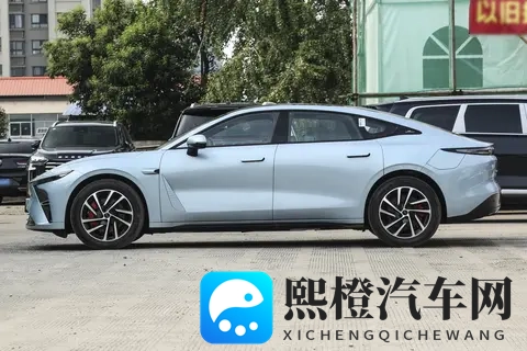 11月买车福利来了！看完2025款星纪元ES，发现是真的香-2