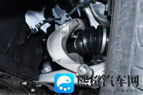 20万级全能SUV,配全时四驱+5年0息,家用再合适不过了-1