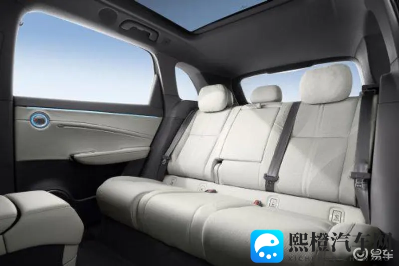 爽 好多水 快 添奶头动漫：科技革新，畅享未来驾驶新体验-3