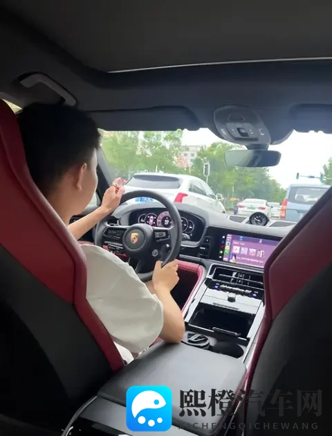 宝马CEO:我们的中国客户比欧洲年轻20岁!-1