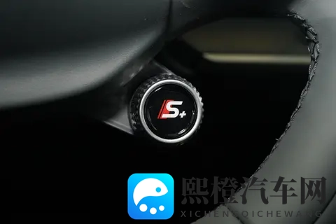 15万级轿跑卷王！颜值、智能、动力全在线，还配激光雷达-3