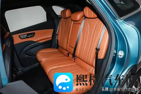 奇瑞王炸！双脸瑞虎8预售1059万起，这配置对手看完都发愁-3