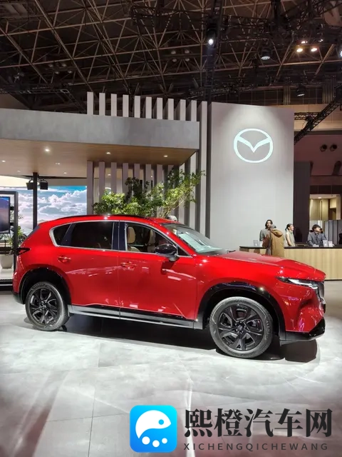 实拍新一代马自达CX-5欧版：可预见的不愁卖，但长马动作要加快-2