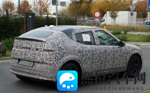 现代Ioniq 3 谍照曝光！最小纯电SUV来了，网友：不如国产新势力-1