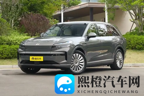 买大五座还是大三排?多孩家庭看这款纯电SUV,一步到位-1