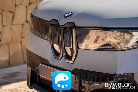 2026款纯电宝马iX3 M运动版亮相！22寸轮毂+红色卡钳，明年量产-2