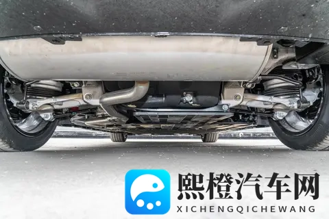 家用通勤不纠结!阿维塔 06 新能源轿车深度体验-3