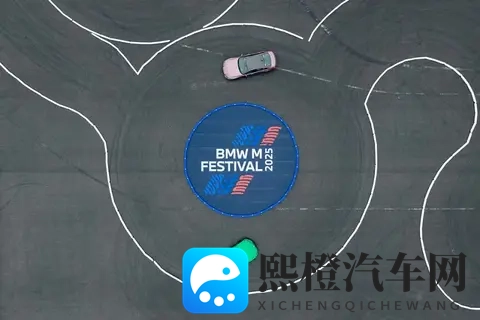 纯粹又全能,全球顶尖的高性能车真是太刺激了!-1