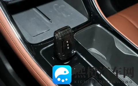 全新一代吉利帝豪预售,689万起,比原来更智能化了-2