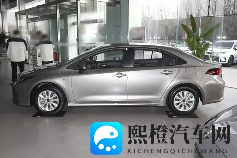 选车丨要外观时尚油耗低,卡罗拉是较好选择吗?全方面试驾评测!-2